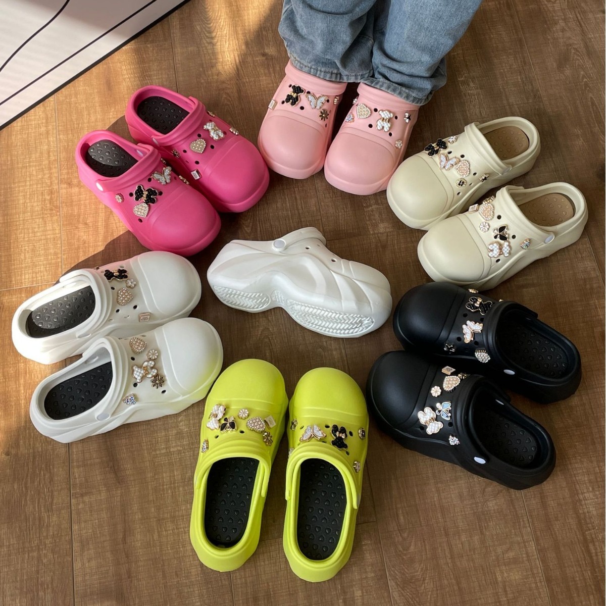 Летние женские тапочки, сабо на платформе, садовая обувь, уличные пляжные сандалии, женская обувь, тапочки на танкетке, домашние и уличные шлепанцы