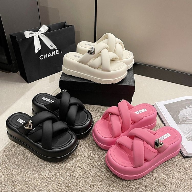 Летние новые стильные женские тапочки, уличные пляжные сандалии на толстой подошве с перекрестной подошвой, повседневная женская обувь на платформе