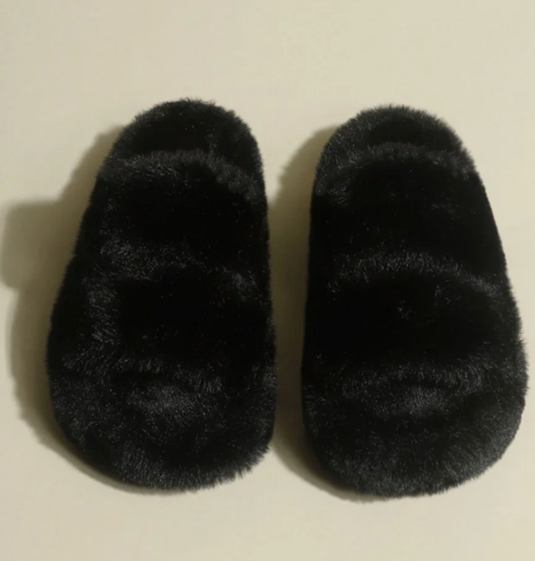 Зимние модные мягкие теплые комфортные плоские меховые тапочки, брендовые дизайнерские слипоны, лоферы, туфли-лодочки, повседневные домашние туфли