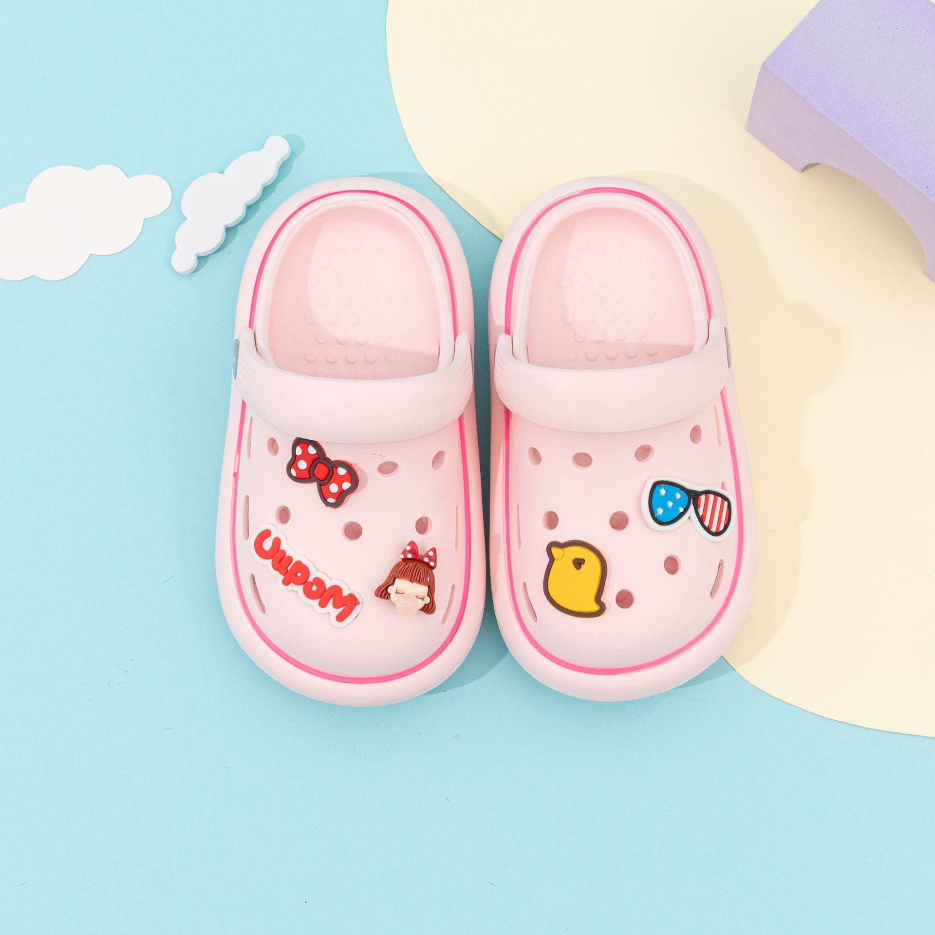 Милые детские тапочки, летние детские тапочки, детские тапочки с бантиком из мультфильма, мягкие детские тапочки, противоскользящие детские тапочки