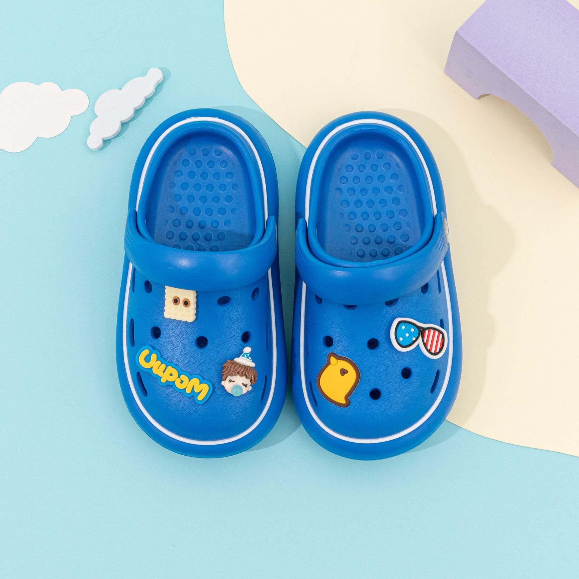 Милые детские тапочки, летние детские тапочки, детские тапочки с бантиком из мультфильма, мягкие детские тапочки, противоскользящие детские тапочки